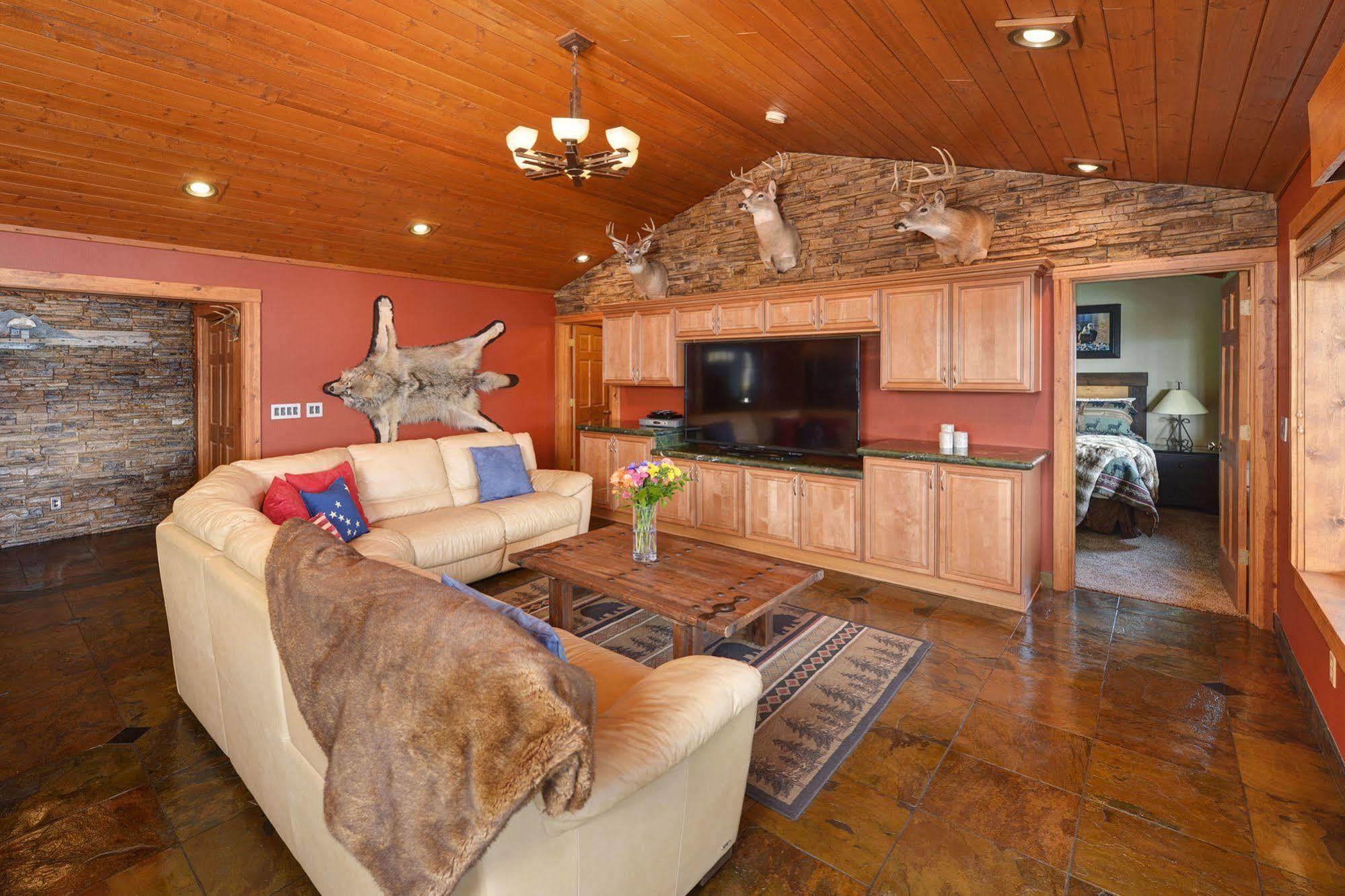 Safari Lodge Seward Extérieur photo